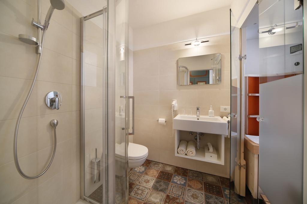 Parkhotel Tirolerhof لاغوندو المظهر الخارجي الصورة