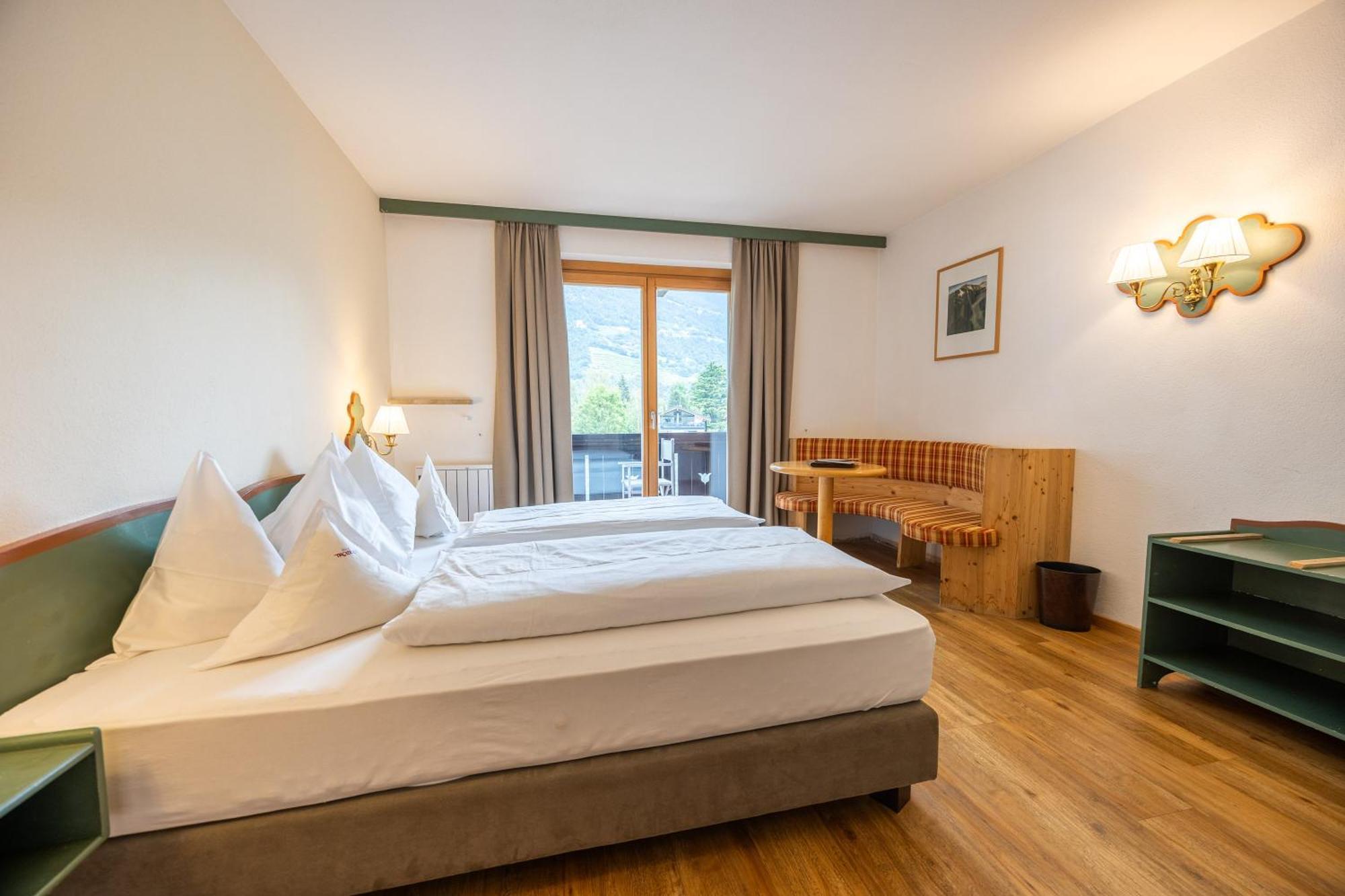 Parkhotel Tirolerhof لاغوندو المظهر الخارجي الصورة